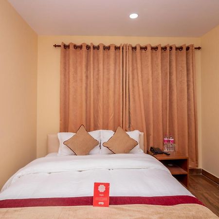 Oyo 253 Hotel Pinnacle Pokhara Exterior foto